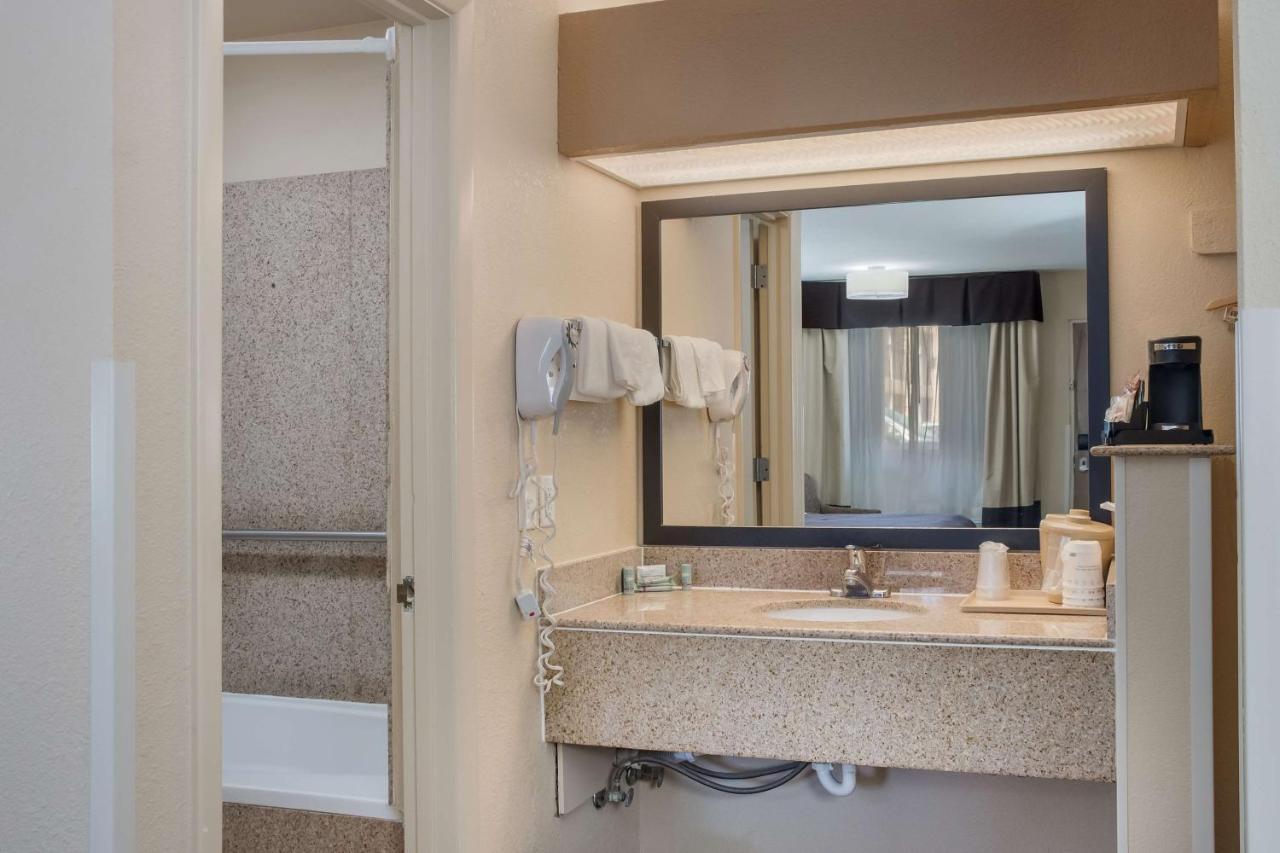 Western Nursanickel Hotel Dalhart
